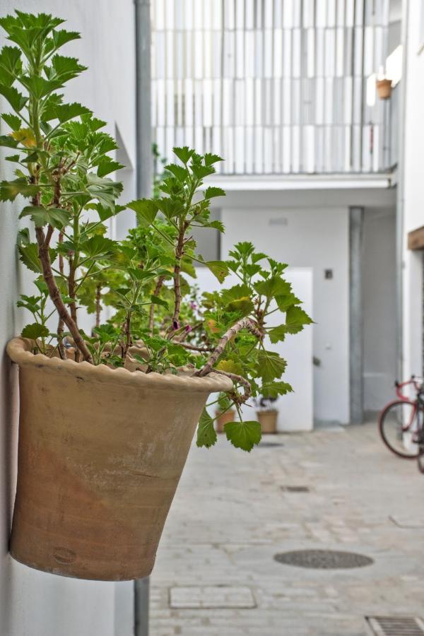Covadonga 9 Apartments - Triana Seville Exterior photo