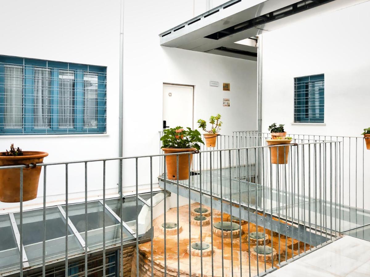 Covadonga 9 Apartments - Triana Seville Exterior photo